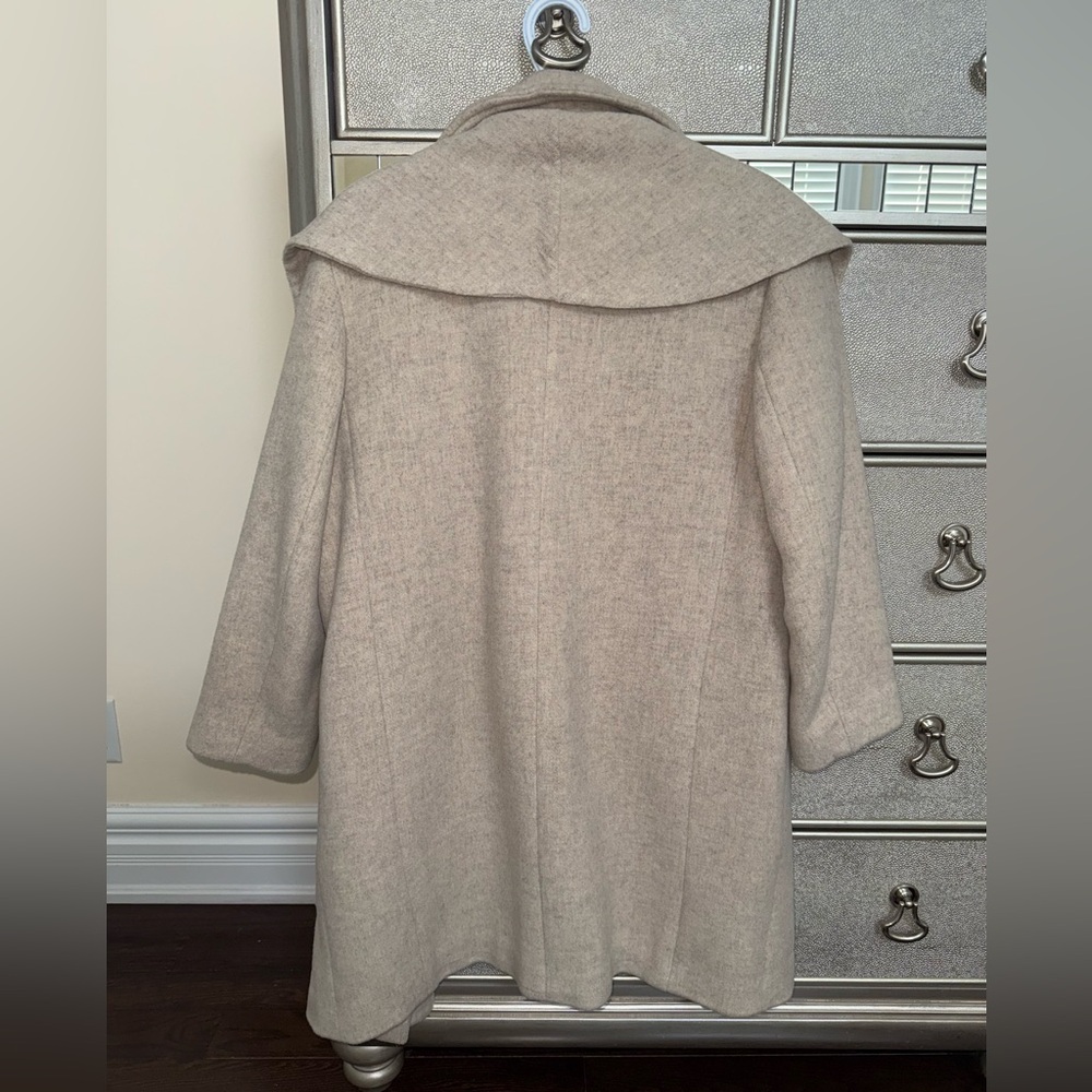Club Monaco Wool Coat - Picture 5 of 9